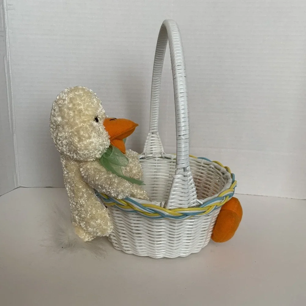 Vintage Plush Duck Easter Basket Baby Cute T.L. Toys Hong Kong